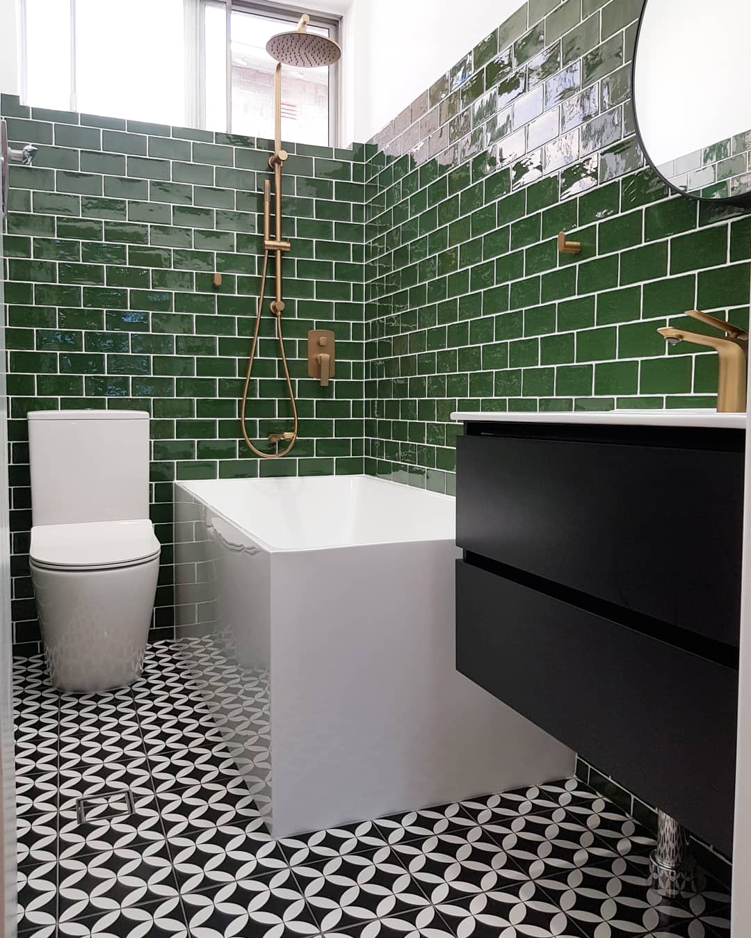 Bathroom design tips for small spaces